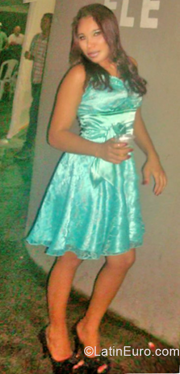Date this gorgeous Brazil girl Cleiciane from Araguaina BR7743