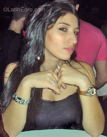 Date this sensual Brazil girl Daniela from Cachoeirinha BR7751