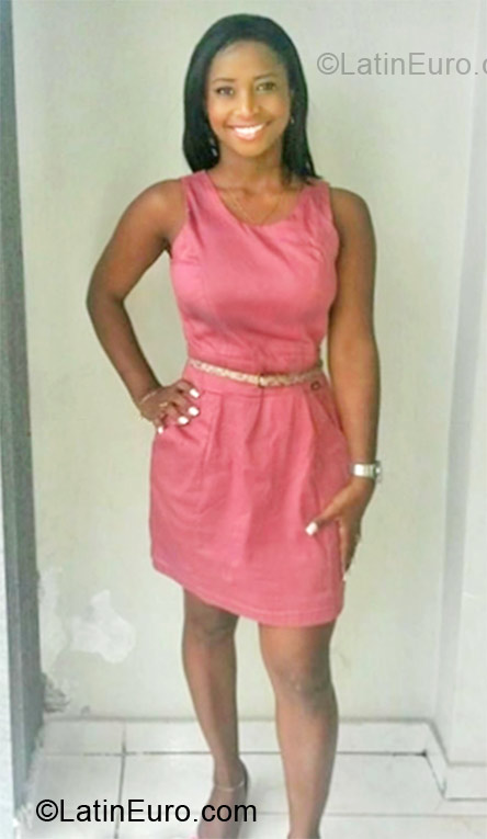 Date this young Brazil girl Kelly from Rio De Janeiro BR7756