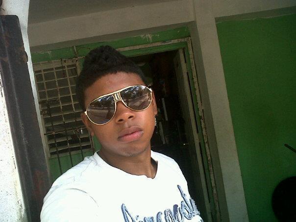 Date this tall Dominican Republic man Anthony from Santo Domingo DO15650