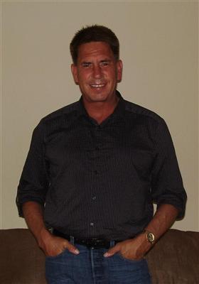 Date this happy United States man Ben from Concord US14194