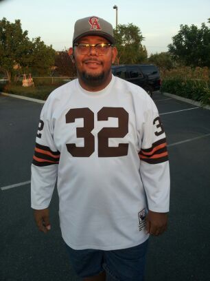 Date this georgeous United States man Patrick from Rancho Cucamonga US14208