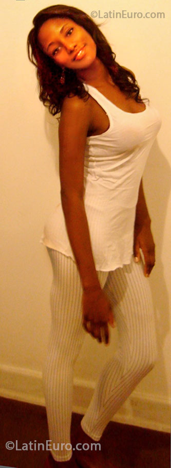 Date this georgeous Brazil girl Jennifer from Sao Paulo BR7785