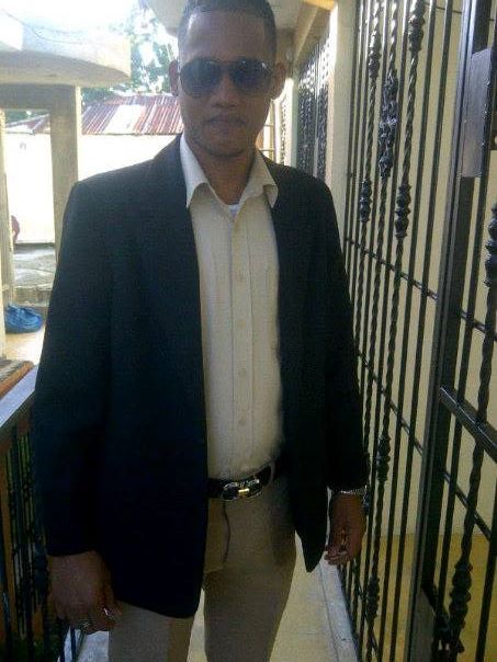 Date this happy Dominican Republic man Miguel from Santo Domingo DO16423