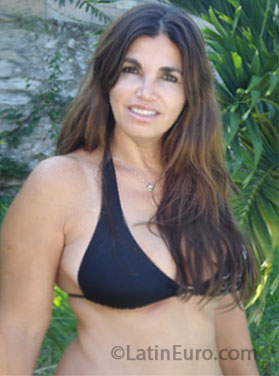 Date this happy Mexico girl Marilene from Merida MX1380