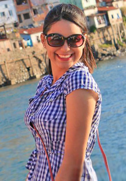 Date this foxy Brazil girl Laiana from Salvador BR7970
