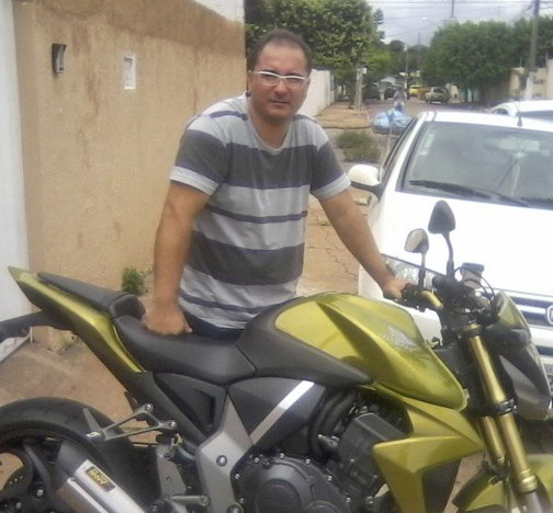 Date this exotic Brazil man Carlos from Cuiaba BR7973