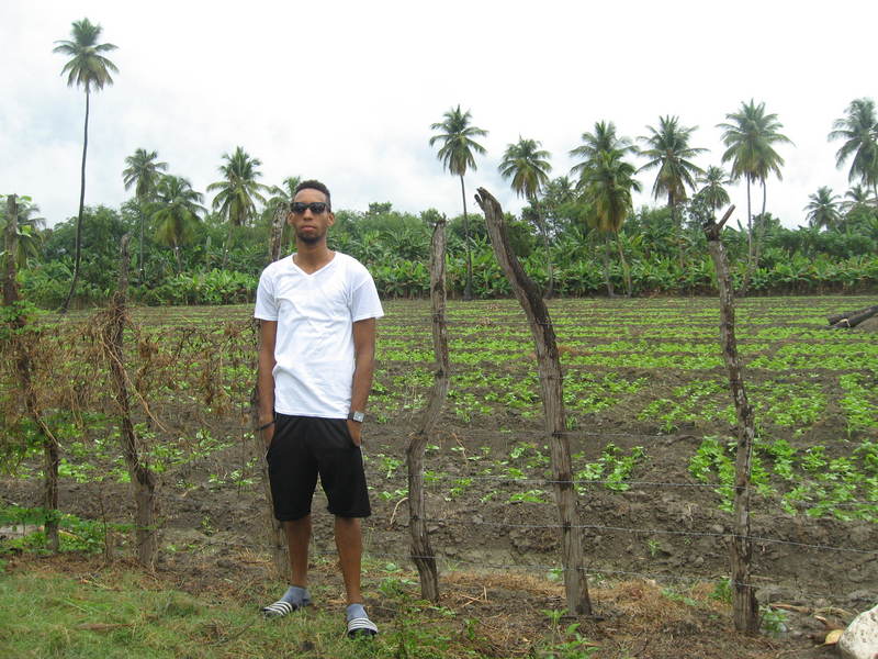 Date this happy Dominican Republic man Edwin from Santodomingo PT62