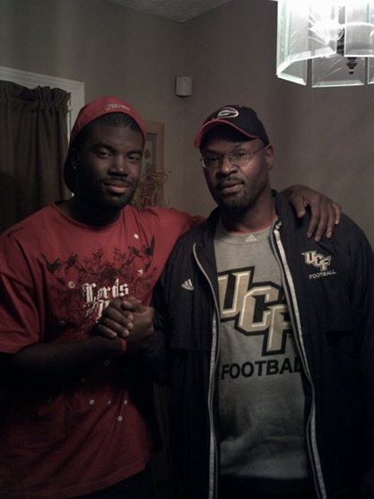 Date this happy United States man Ural from Cumming US14453