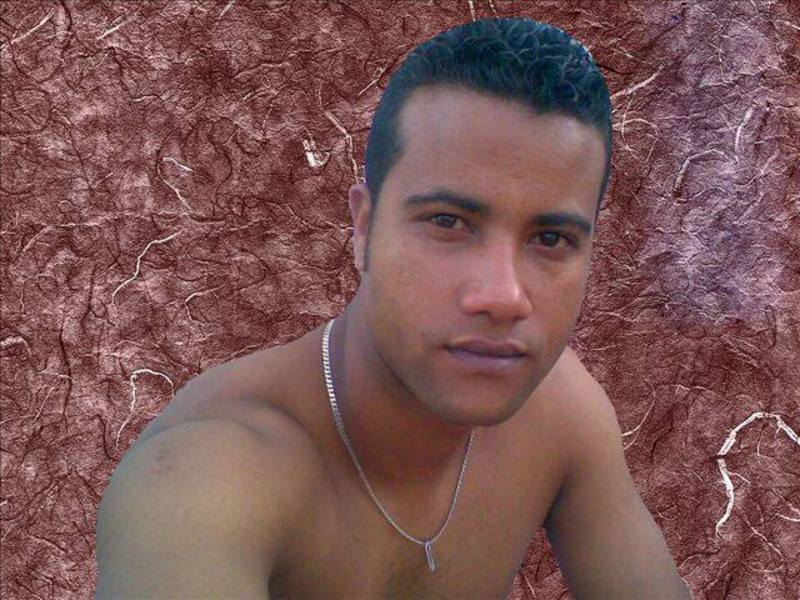 Date this attractive Dominican Republic man Felix rodriguez from Santo Domingo DO16926