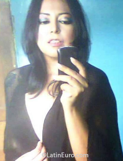 Date this attractive Brazil girl Iraneth from Manaus BR8119