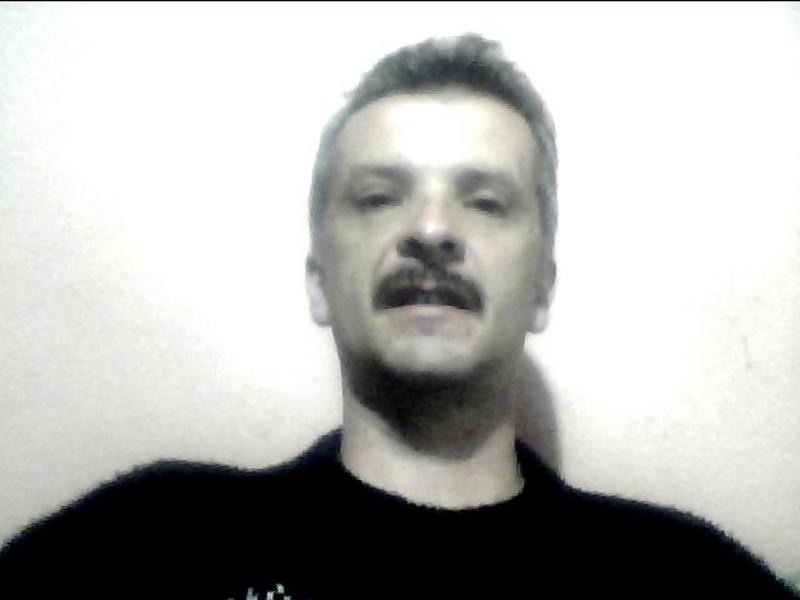 Date this nice looking Colombia man Manuel from Bogot&Atilde;&iuml;&iquest;&frac12;&Atilde; CO14120