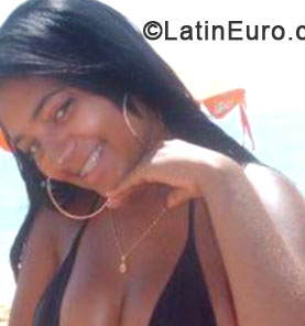 Date this exotic Brazil girl Taiane from Macae BR8136