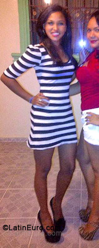 Date this voluptuous Dominican Republic girl Jasmine from San Francisco De Macoris DO17675