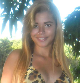 Date this sultry Brazil girl Debora from Belo Horizonte BR8255