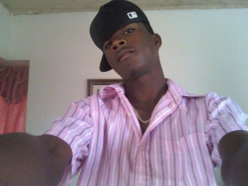 Date this voluptuous Dominican Republic man Argenis maurici from La Romana DO17771