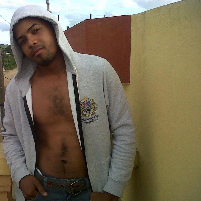 Date this sensual Dominican Republic man Melvin from Esperanza Domininca Republic DO17781