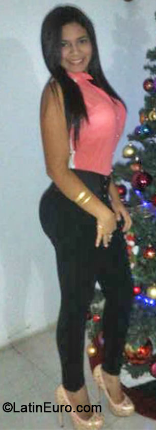 Date this sultry Venezuela girl Grace from Valle de la pascua VE111