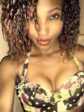 Date this nice looking Jamaica girl Shantie from Kingston JM2176