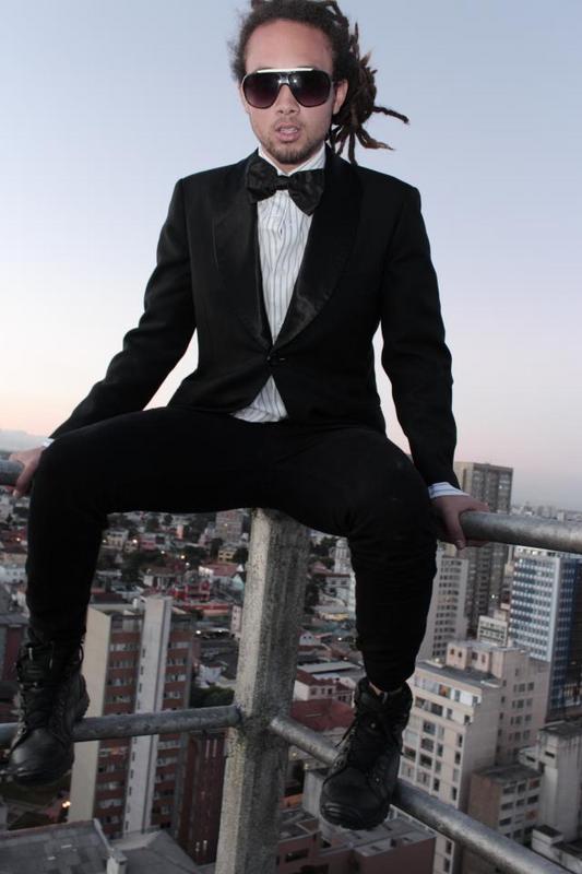 Date this gorgeous Brazil man Everaldo de Lor from Curitiba BR8551