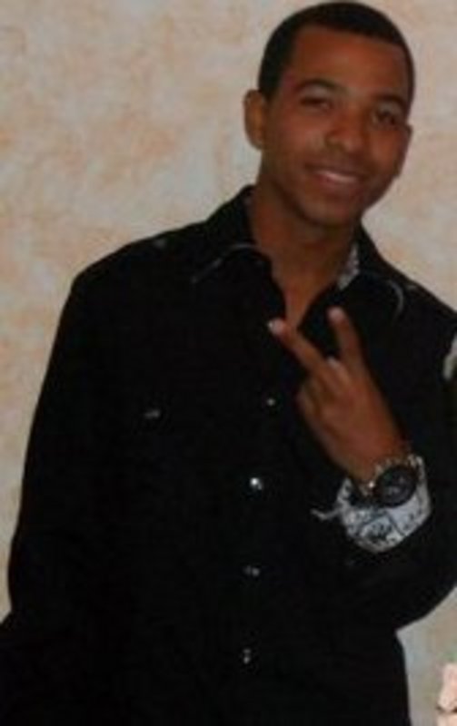 Date this good-looking Dominican Republic man Emilio from San Pedro De Macoris DO18372