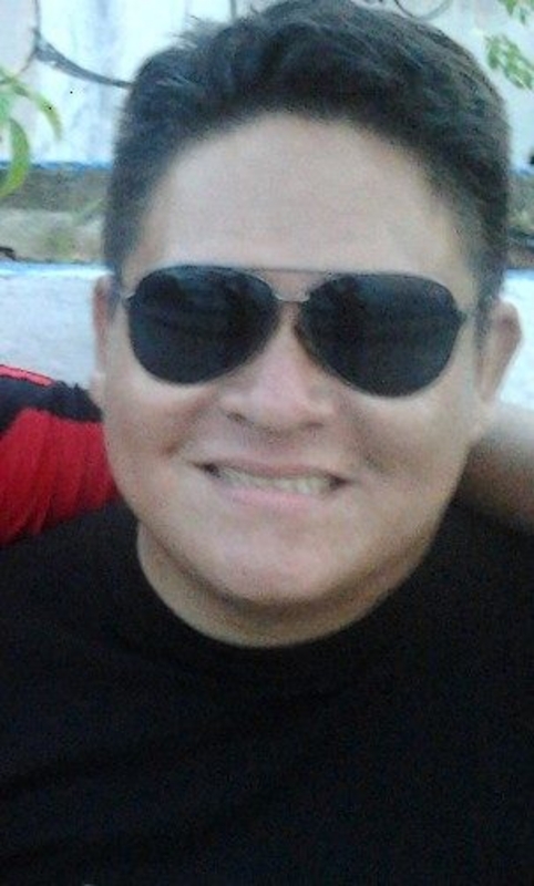 Date this happy Peru man FERNANDO AROM from Iquitos PE900