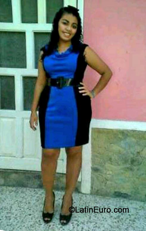 Date this fun Honduras girl Barbara from Santa Barbara HN922