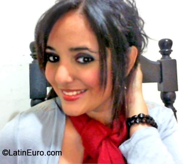 Date this tall Honduras girl Yadira from San Pedro Sula HN929