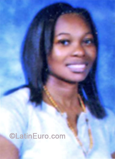 Date this athletic Honduras girl Karla from La Ceiba HN930