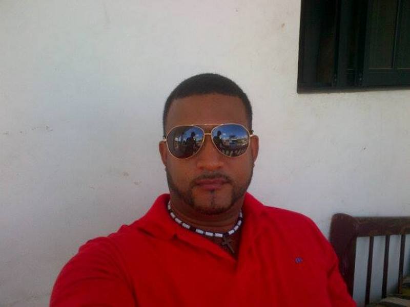Date this voluptuous Dominican Republic man Marcos ant. alm from Santiago De Los Caballeros DO18663