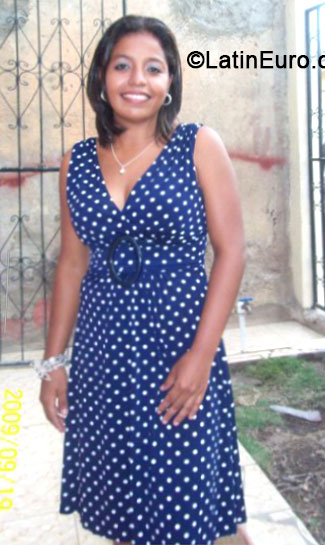 Date this good-looking Nicaragua girl Fabiola from Ocotal NI167