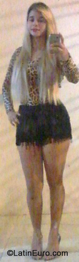 Date this sultry Brazil girl Jessica from Recife BR8758