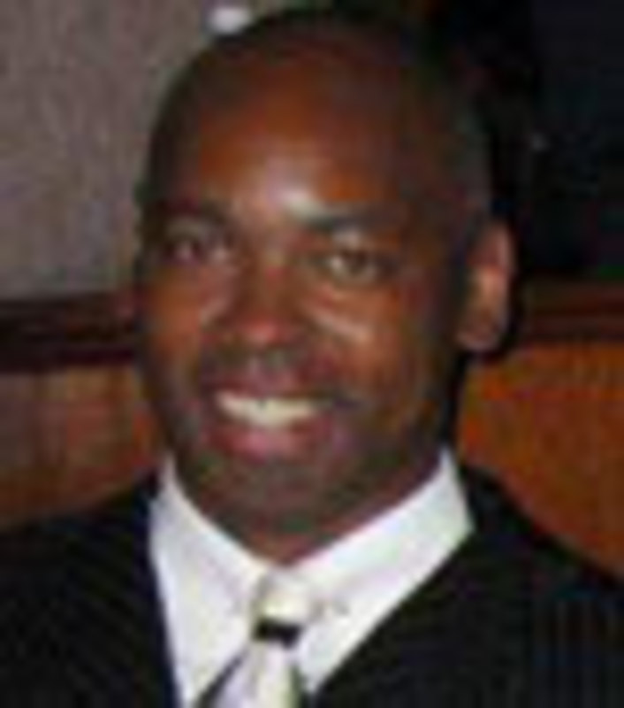 Date this good-looking United States man Frank from Atlanta US15035