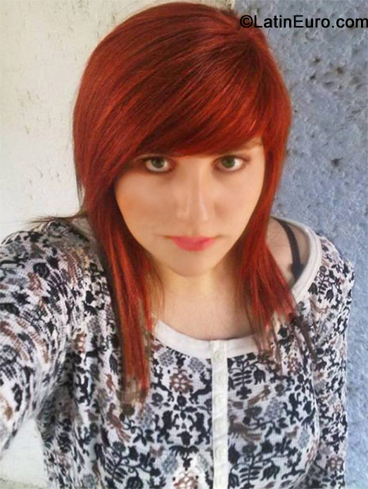 Date this athletic Mexico girl Emmy H from Morelia MX1285