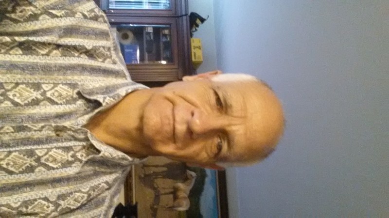 Date this pretty United States man Nosquarehere from Westmont US15094