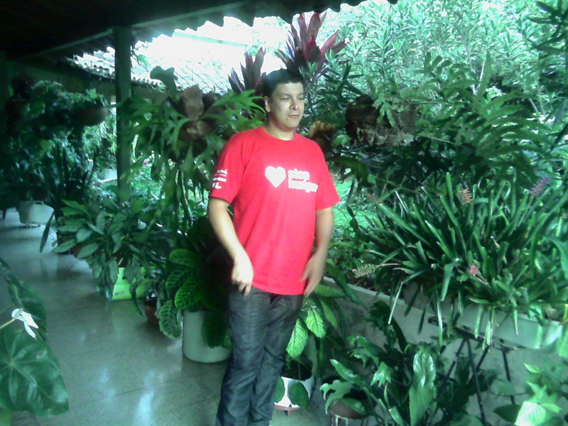 Date this happy Colombia man John from Medellin CO15390