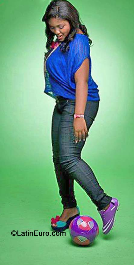 Date this lovely Panama girl Janeine from Panama PA440