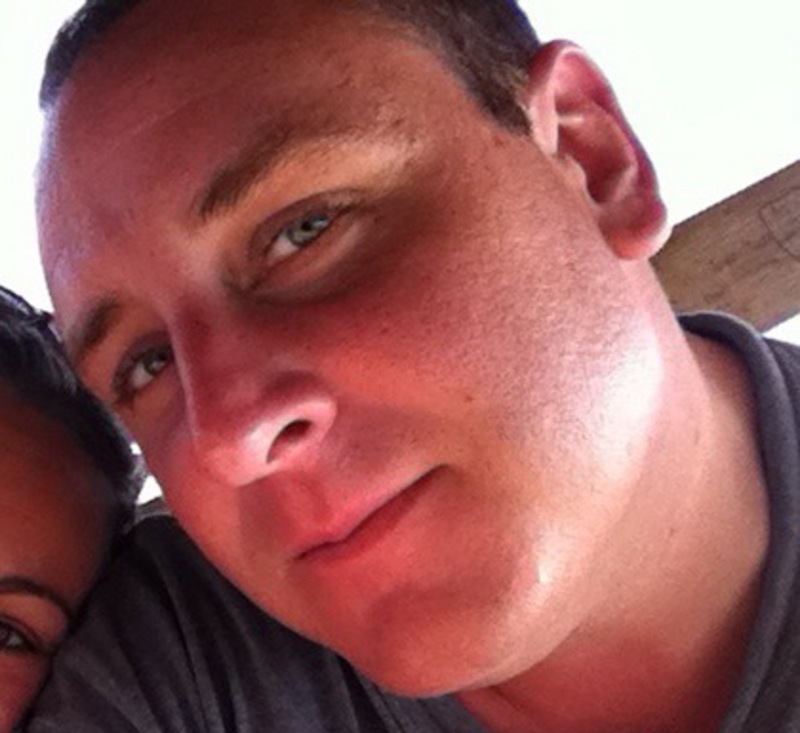 Date this hard body United States man Eric from Orlando US15289