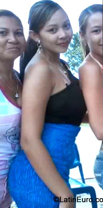 Date this sultry Brazil girl Yikare from Belem BR8944