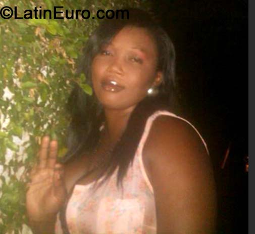 Date this lovely Jamaica girl Denise from Ocho Rios JM1801