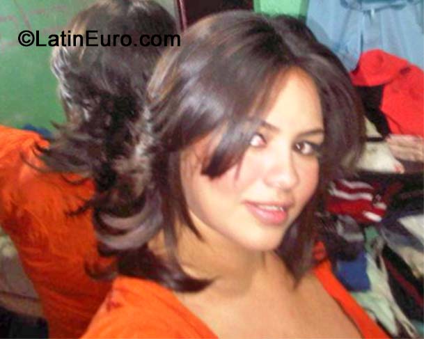 Date this cute Honduras girl Yulieth from Francisco Morazan HN1241