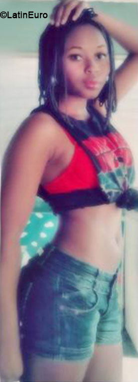Date this voluptuous Honduras girl Maury Giselle from San Pedro Sula HN1192