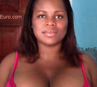 Date this tall Jamaica girl Dana from Montego Bay JM1832