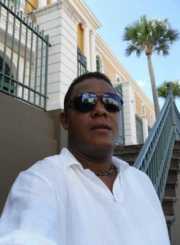 Date this hard body United States man El_ingeniero from New Jersey US15439