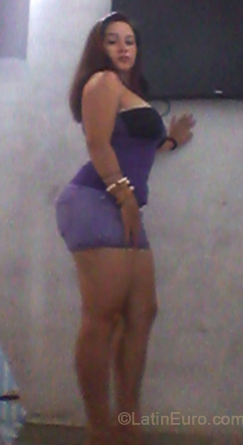 Date this tall Brazil girl Patricia from Sao Luis BR9774