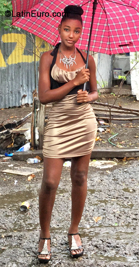 Date this lovely Jamaica girl Amanda from Kingston JM1857