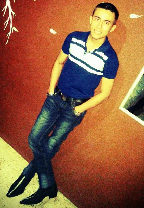 Date this sultry Honduras man Danny Perla from San Pedro Sula HN1214