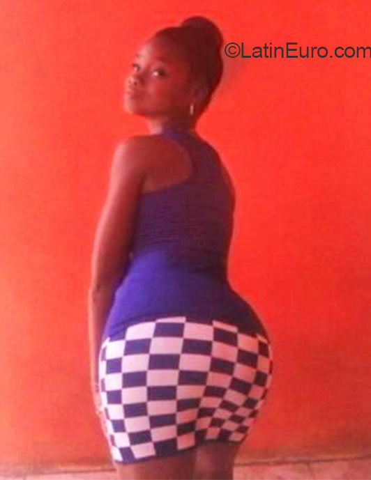 Date this hot Jamaica girl Anisha from Kingston JM2149