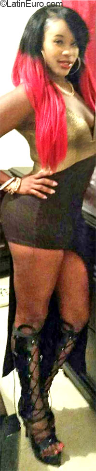Date this beautiful Jamaica girl Raquel from Kingston JM1865