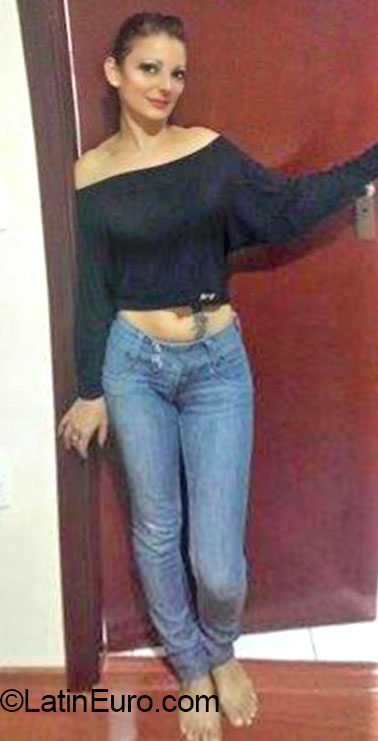 Date this beautiful Brazil girl Alessandra from Sao Paulo BR9090